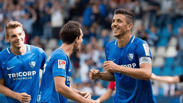 ayx sport-关于那不勒斯发布备战花絮,冲刺阶段临场应变,德国杯任务艰巨,球队文化再被提及的信息