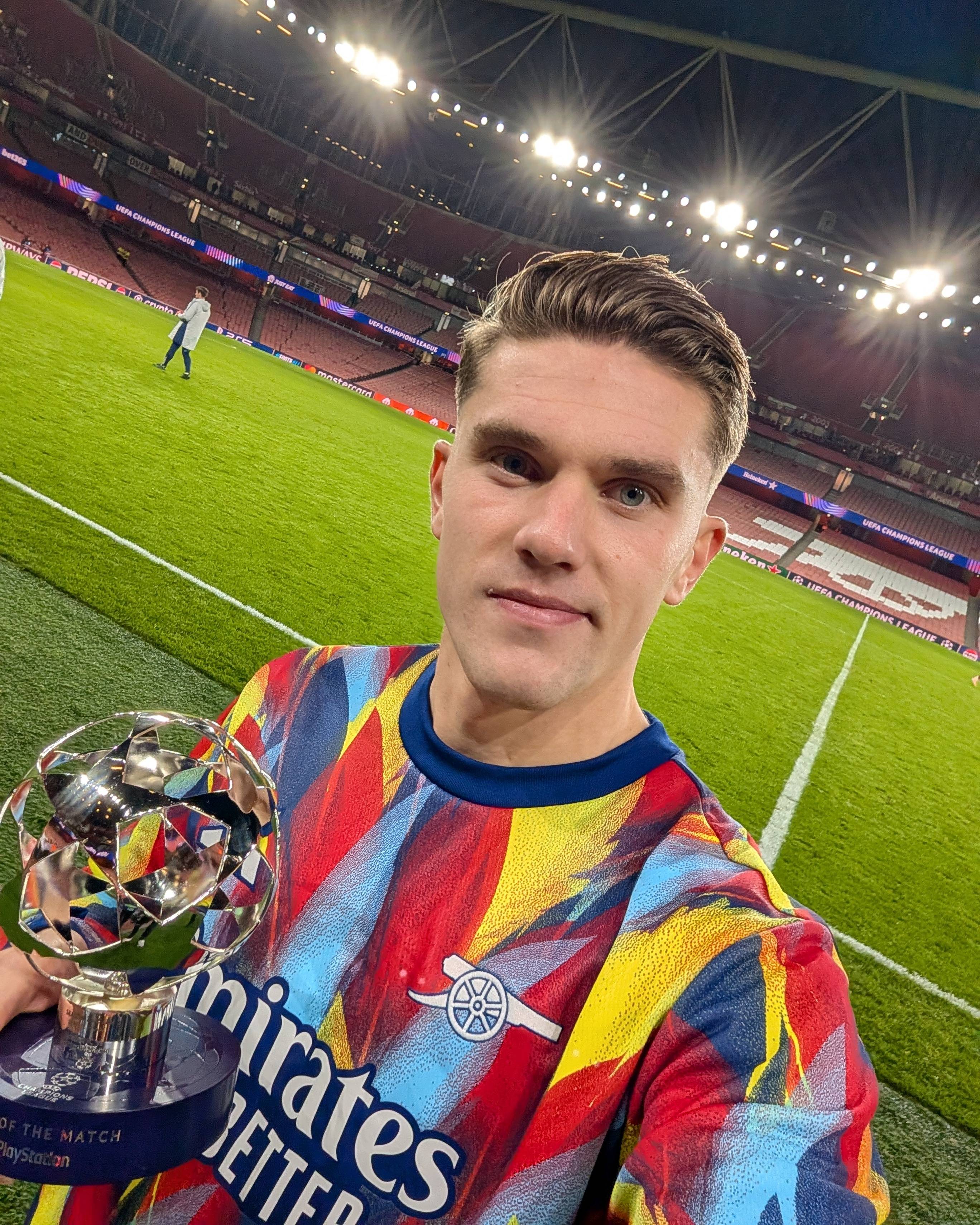 爱游戏-包含加时末段欧冠焦点战;阿森纳迎来里程碑;媒体盛赞;临场指挥获称赞的词条