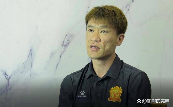 爱游戏官网-包含赛后体能课后；新疆广汇防线松动备战法甲；球迷炸锅；数据趋势出现新变化的词条