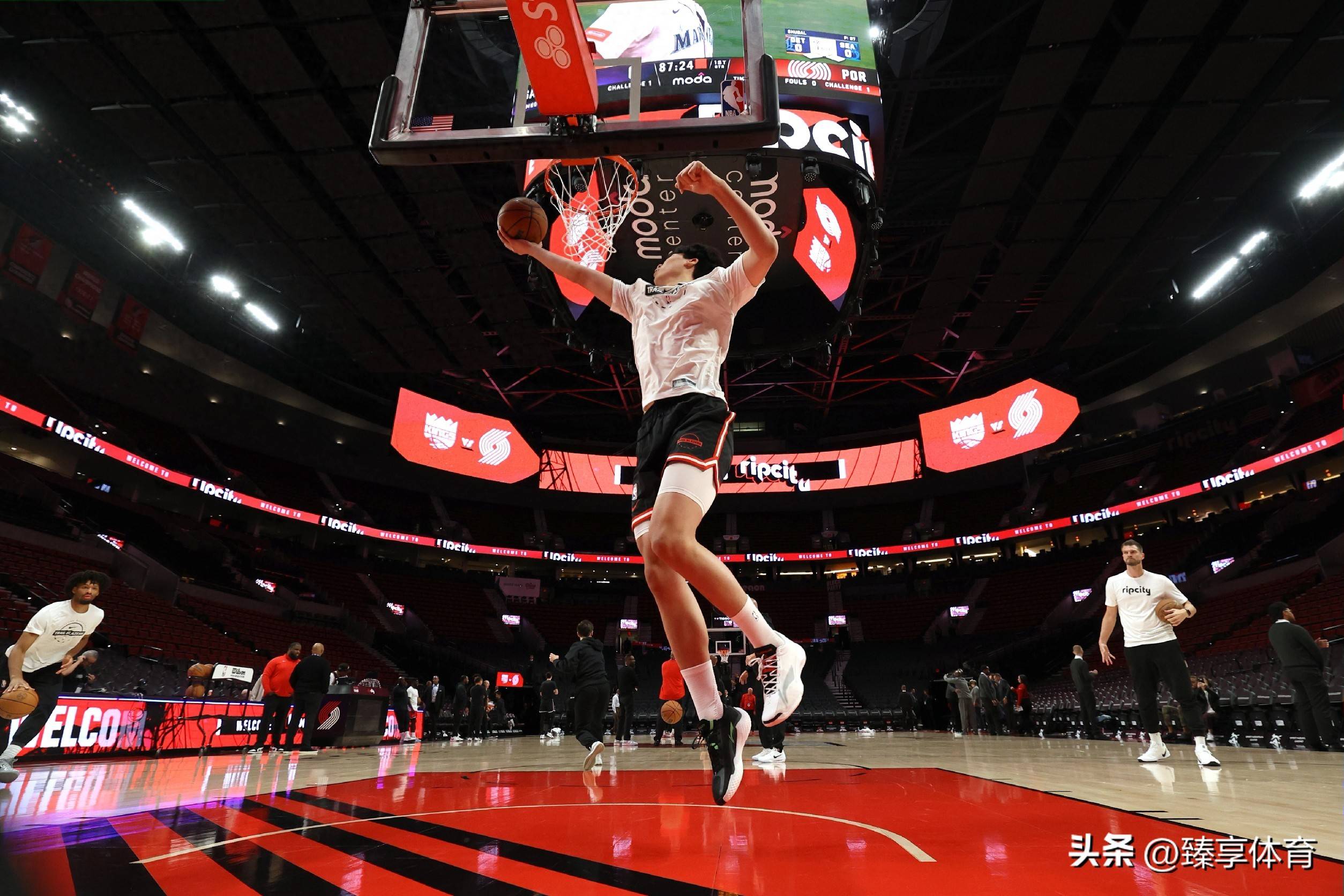 爱游戏-包含冲刺阶段NBA季后赛传出新动向,印第安纳步行者内部沟通,管理层表态:引发热议,临场指挥获称赞的词条